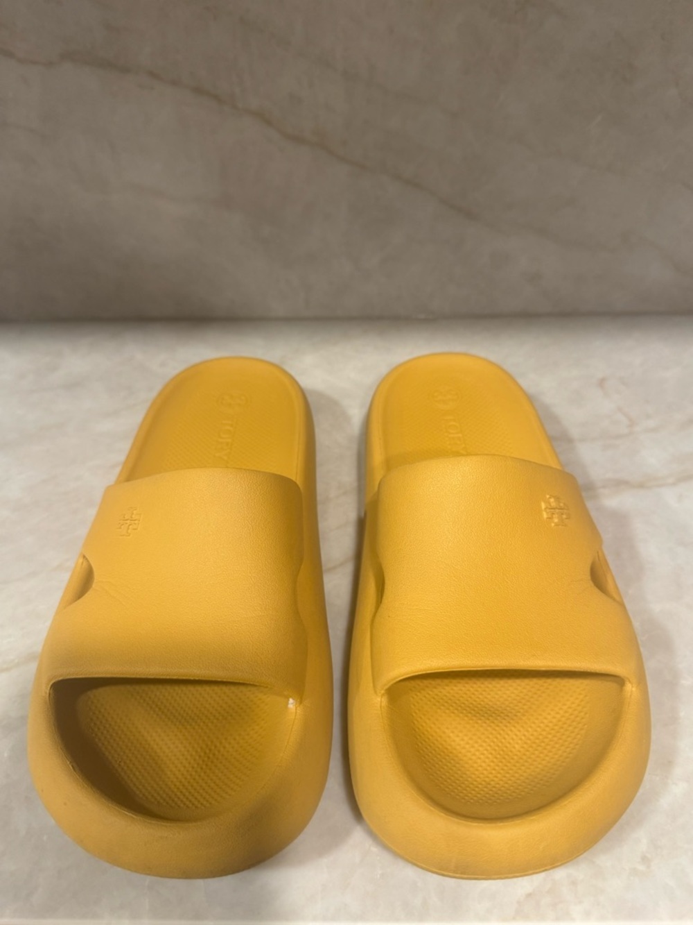 Tory Burch Yellow Slide Sandals Mustard Rubber Slides Women’s Size 7B
